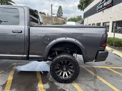 Used 2023 RAM 2500 Limited w/ Night Edition AWD/4WD image 2