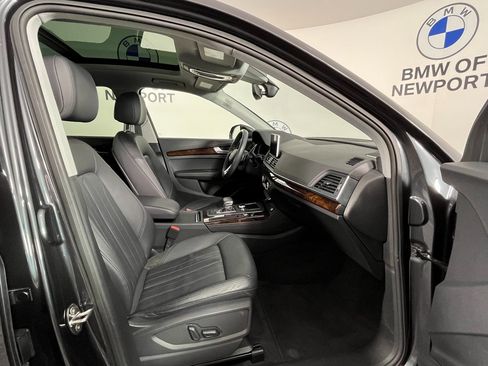 Used 2019 Audi Q5 2.0T Premium Plus w/ Premium Plus Package image 24