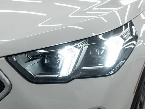 Used 2025 BMW X2 xDrive28i image 38