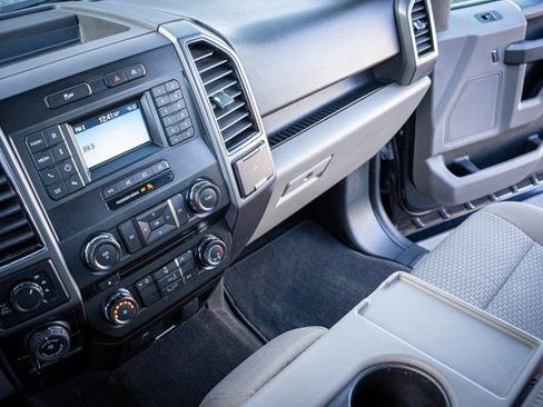 Used 2018 Ford F150 XLT w/ Max Trailer Tow Package image 26