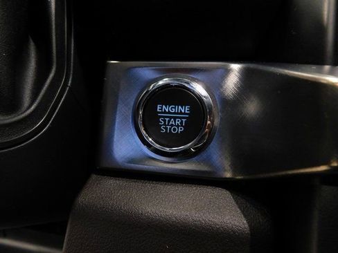 Used 2025 Ford F250 King Ranch w/ FX4 Off-Road Package image 32