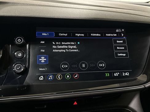 Used 2023 Buick Envision Avenir AWD/4WD image 14