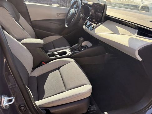 Used 2026 Toyota Corolla LE w/ LE Premium Package FWD image 6