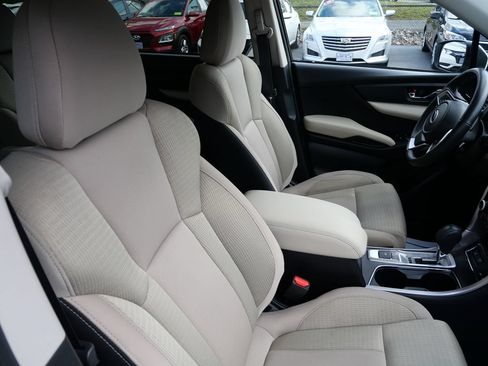 Used 2020 Subaru Ascent Premium w/ Convenience Package AWD/4WD image 29