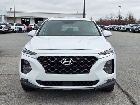 Used 2019 Hyundai Santa Fe SEL image 2