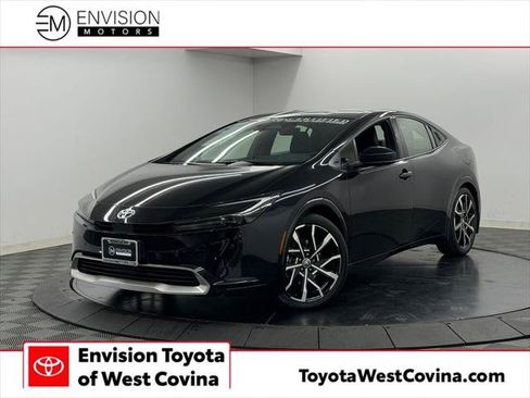 Certified 2025 Toyota Prius Plug-In Hybrid FWD image 1