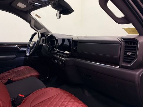 Used 2023 GMC Sierra 1500 Elevation AWD/4WD image 16