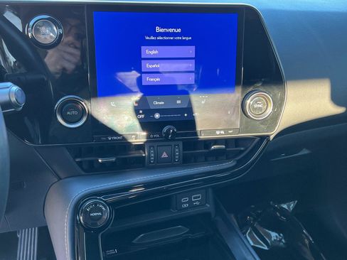 Used 2024 Lexus NX 250 250 w/ Cold Area Package image 30