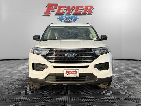 Used 2022 Ford Explorer XLT w/ Class IV Trailer Tow Package RWD image 8