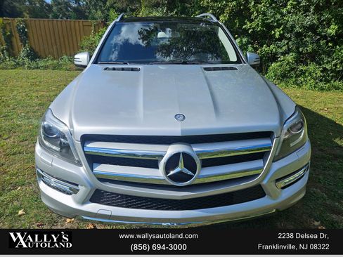 Used 2016 Mercedes-Benz GL 450 4MATIC image 4