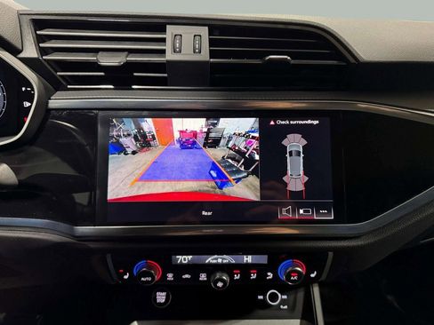 Used 2024 Audi Q3 2.0T Premium image 15