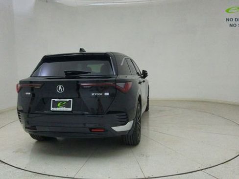 Used 2024 Acura ZDX A-Spec image 70