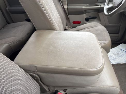 Used 2008 Dodge Ram 1500 Truck ST image 26