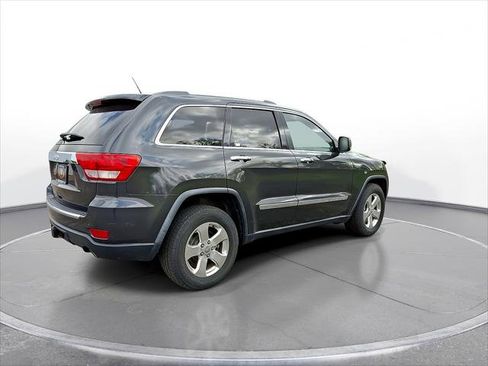 Used 2011 Jeep Grand Cherokee Limited w/ Trailer Tow Group IV image 8