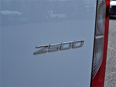 Used 2025 Mercedes-Benz Sprinter 2500 image 10