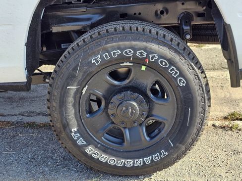 New 2026 RAM 2500 Tradesman AWD/4WD image 9