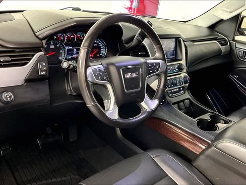 Used 2018 GMC Yukon SLT w/ Open Road Package image 17