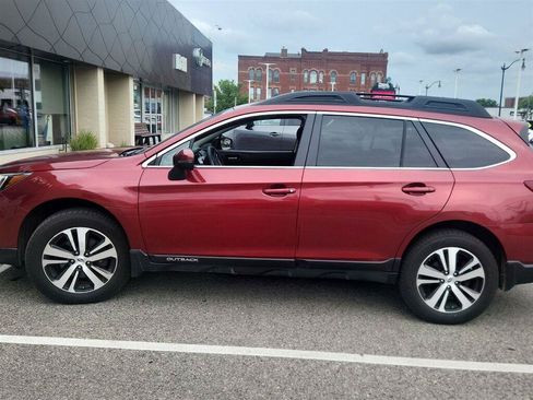 Used 2019 Subaru Outback 2.5i Limited w/ Popular Package #2 AWD/4WD image 7