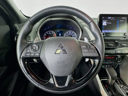 Used 2022 Mitsubishi Eclipse Cross SEL image 11