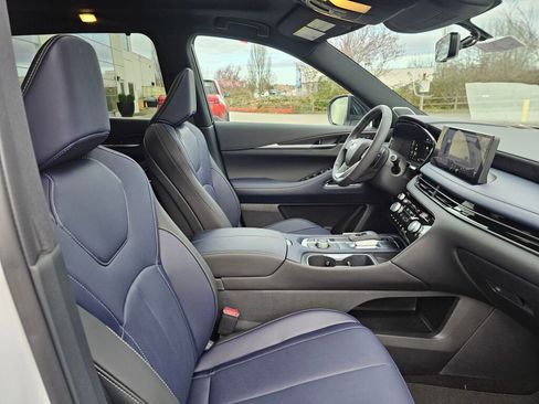 New 2026 INFINITI QX60 Sport w/ Dark Cargo Package image 11