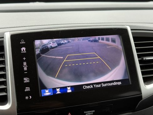 Used 2018 Honda Pilot EX image 21