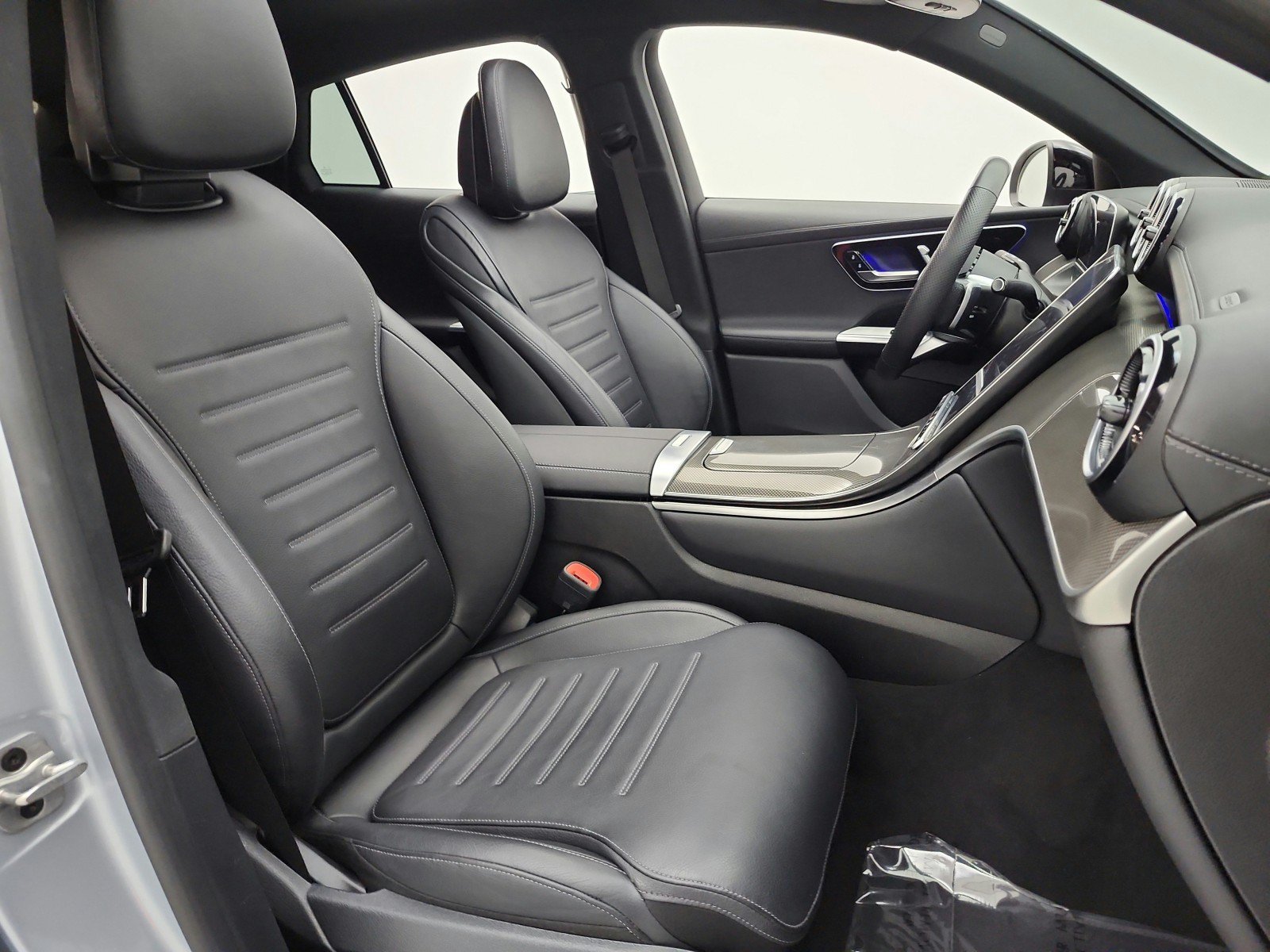 Used 2024 Mercedes-Benz GLC 300 4MATIC image 20