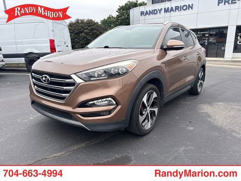 Used 2016 Hyundai Tucson Limited FWD image 1