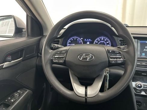 Used 2020 Hyundai Elantra SEL w/ Cargo Package (C1) image 7
