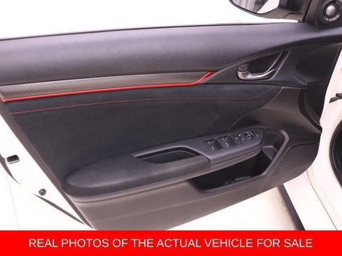 Used 2017 Honda Civic Type R image 9