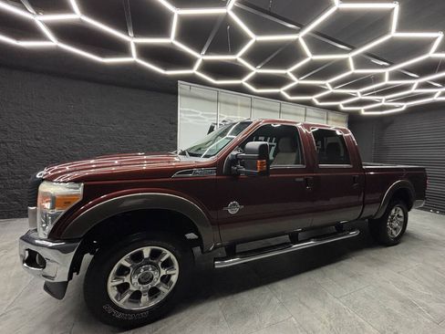 Used 2015 Ford F250 Lariat w/ Lariat Ultimate Package AWD/4WD image 9