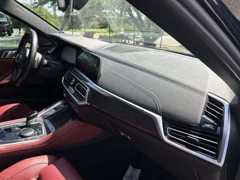 Used 2022 BMW X6 M50i w/ Premium Package AWD/4WD image 42