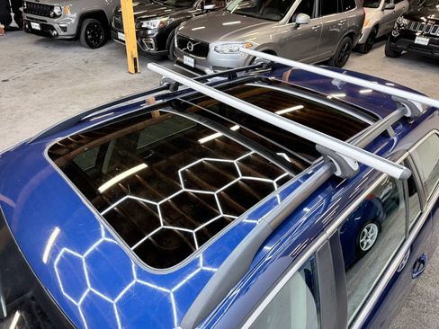 Used 2011 Volkswagen Jetta TDI image 6