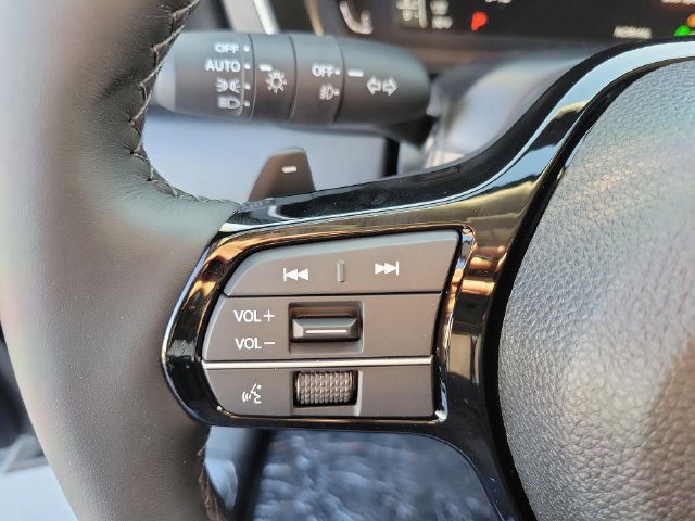 New 2025 Honda Pilot Elite image 24