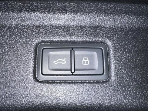 Used 2023 Audi A5 2.0T Premium w/ Convenience Package AWD/4WD image 9