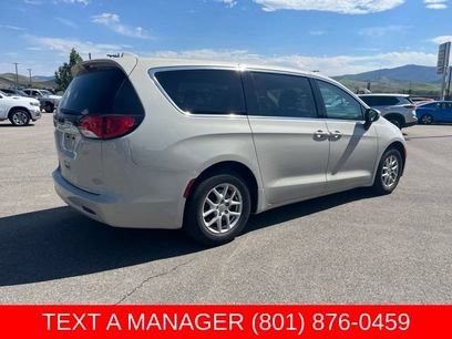Used 2017 Chrysler Pacifica Touring