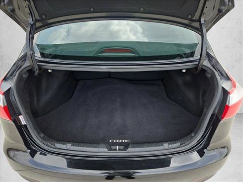 Used 2016 Kia Forte LX image 6