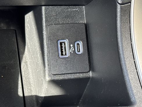 Certified 2024 Ford Edge SEL AWD/4WD image 25