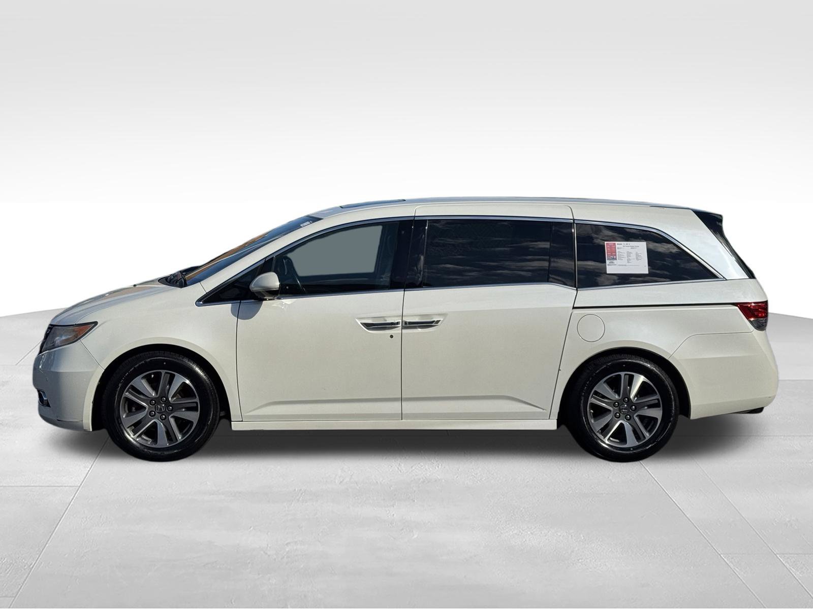 Used 2014 Honda Odyssey Touring image 8