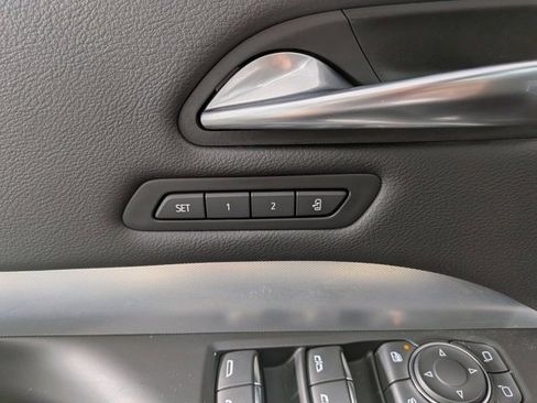 Certified 2022 Cadillac XT4 Premium Luxury w/ Enhanced Visibility Package image 14