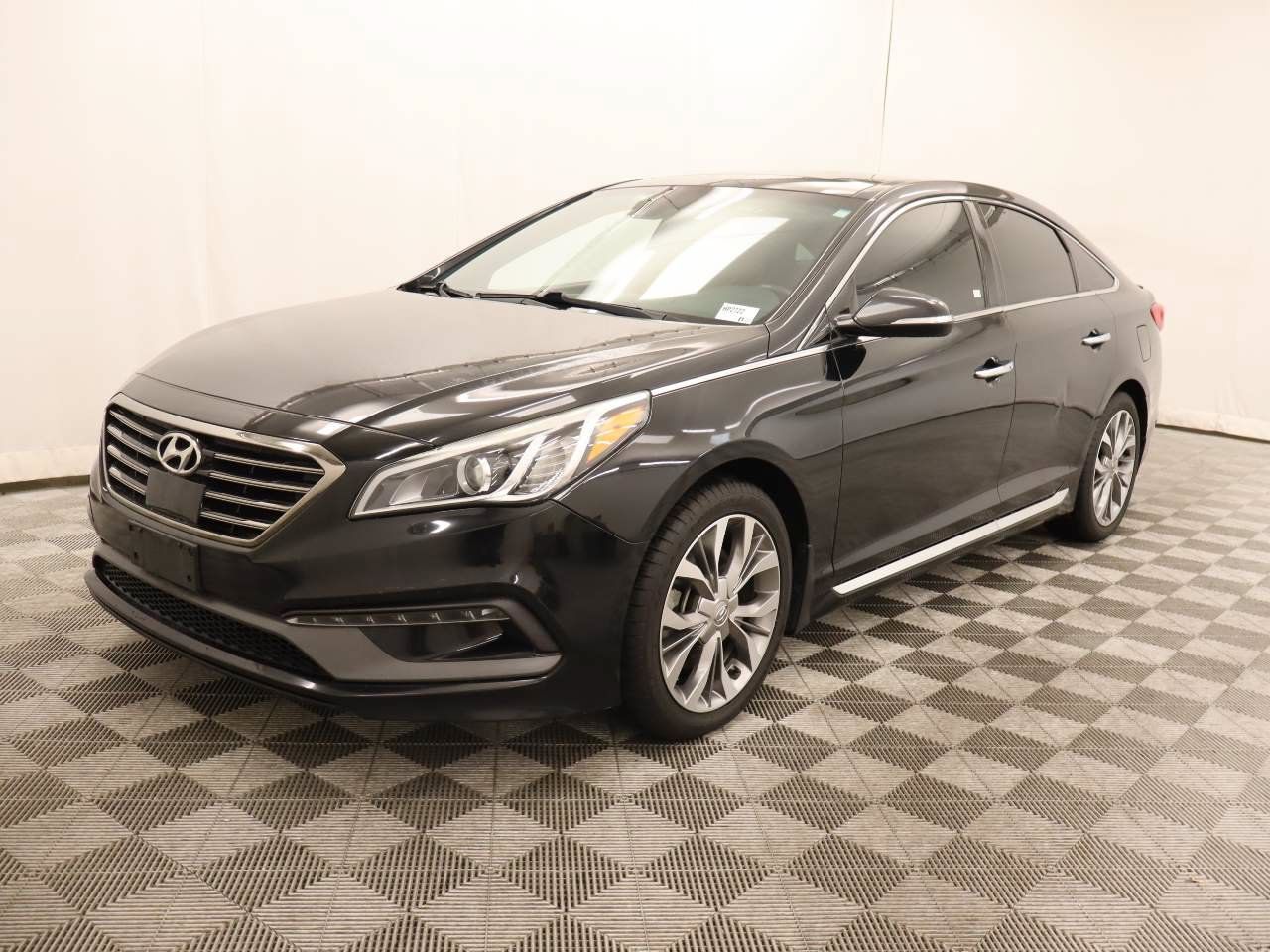 Used 2015 Hyundai Sonata Limited 2.0T FWD image 1
