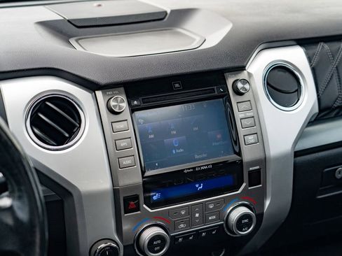Used 2015 Toyota Tundra Platinum image 17