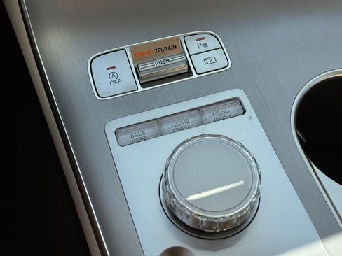 New 2026 Genesis GV70 2.5T Select AWD/4WD image 37