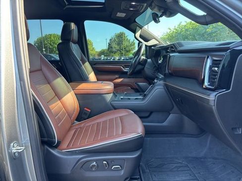 Used 2024 GMC Sierra 2500 Denali Ultimate w/ LPO, GMC Protection Package image 13