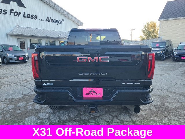 Used 2024 GMC Sierra 2500 Denali w/ Denali Reserve Package AWD/4WD image 38