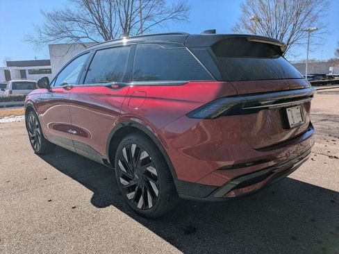 New 2026 Lincoln Nautilus Premier w/ Jet Appearance Package image 10