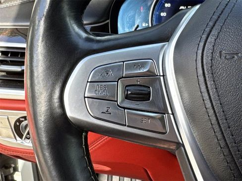 Used 2019 BMW ALPINA B7 xDrive w/ Luxury Rear Seating Package image 32