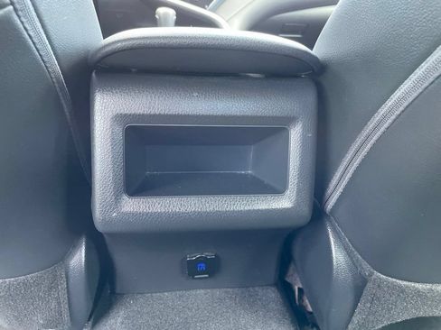 Used 2024 Toyota Camry SE w/ Convenience Package AWD/4WD image 15