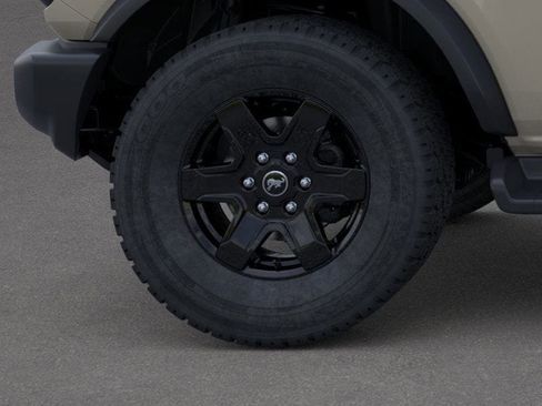 New 2025 Ford Bronco Outer Banks image 21