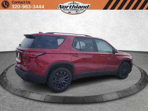 Used 2024 Chevrolet Traverse RS image 5