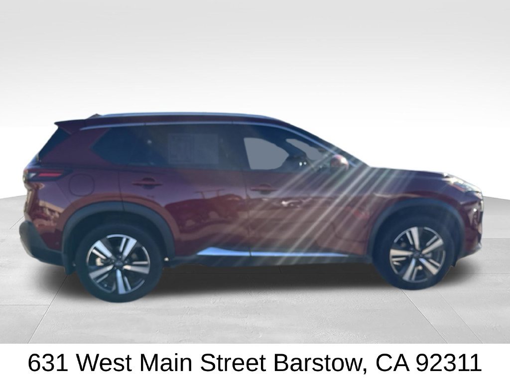 Used 2022 Nissan Rogue Platinum w/ Head-Up Display Package FWD image 3